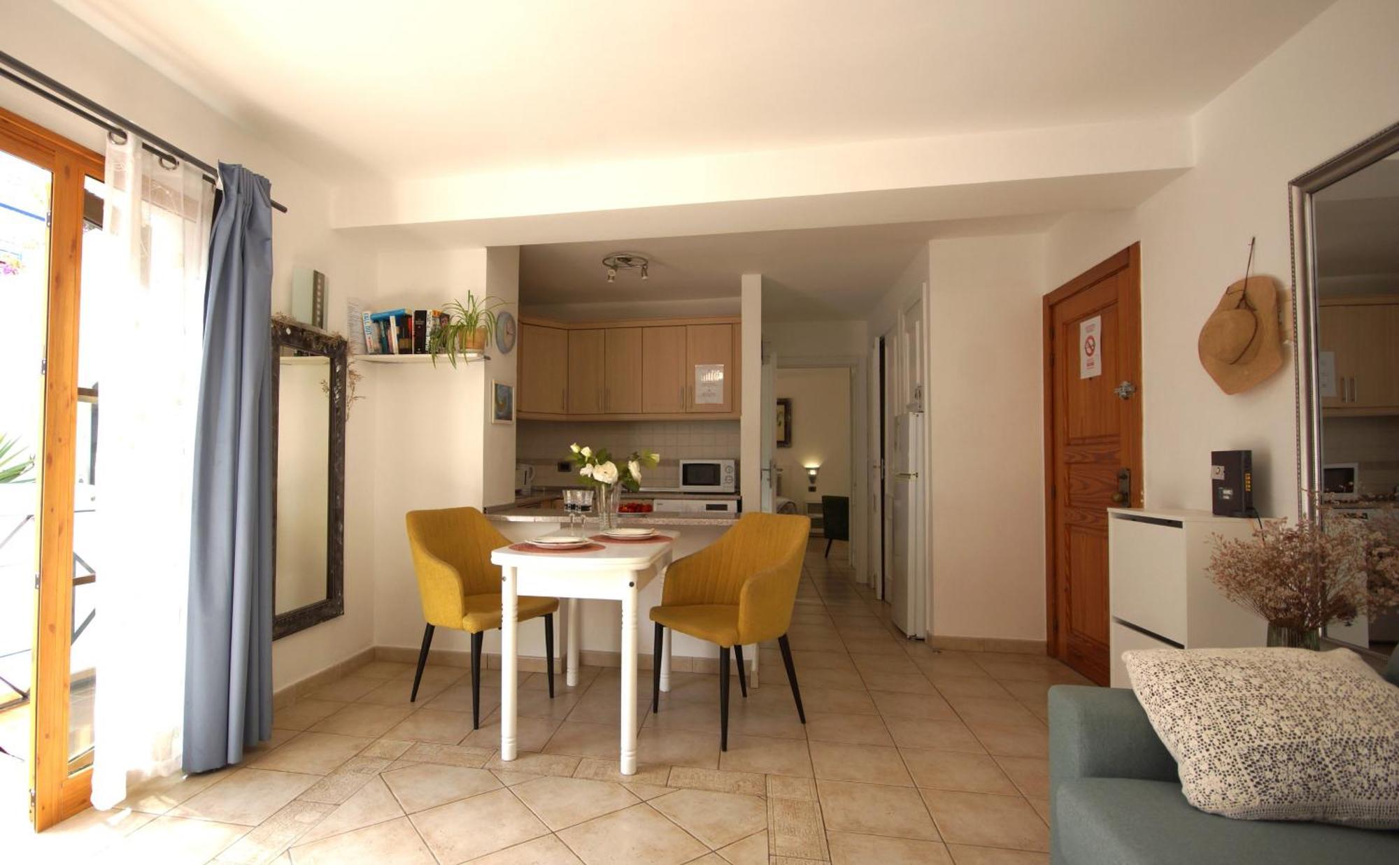 Mi dulce аpartamento con gratis Wi-Fi, con piscina en Los Cristianos Los Cristianos  Exterior foto